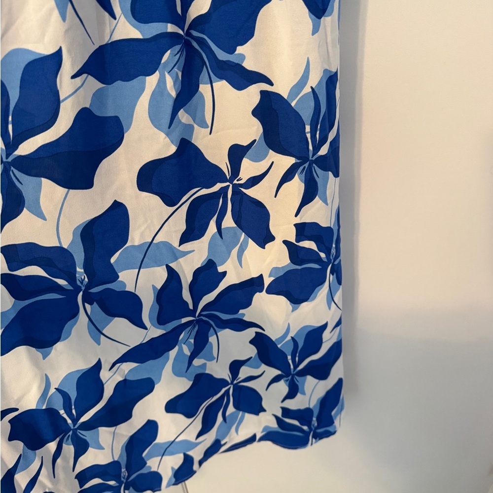 a new day Blue and White Patterned Dress - Picture 5 of 6
